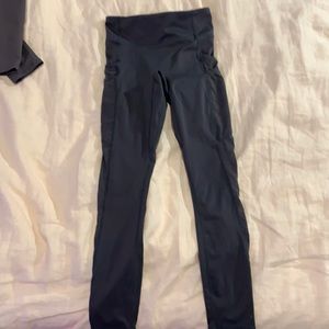 Fabletics Motion 365 leggings